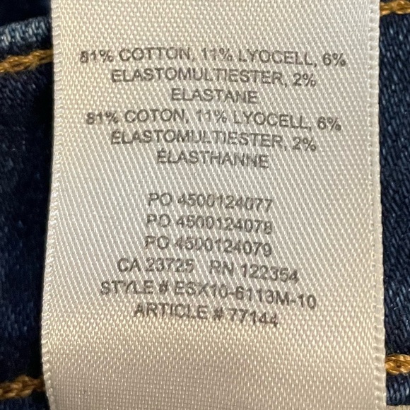 Aritzia Denim Forum The Nico Mid Rise Skinny Crop Size 26 - Picture 9 of 13